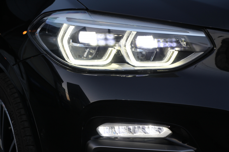 BMW X3 M40d 326馬力 3.0Lﾃﾞｨｰｾﾞﾙﾀｰﾎﾞ全席ﾋｰﾀｰ黒革 後席可倒調整 ﾊｰﾏﾝｶｰﾄﾞﾝ individual21ｲﾝﾁAW 追従ACC HUD 液晶ﾒｰﾀｰ ｽﾃｱﾘﾝｸﾞｻﾎﾟｰﾄ ﾀｯﾁ画面HDDﾅﾋﾞ360度ｶﾒﾗ LEDﾍｯﾄﾞﾗｲﾄ ｵｰﾄﾊｲﾋﾞｰﾑ 専用ﾃﾞﾌ&ﾌﾞﾚｰｷ 2年保証