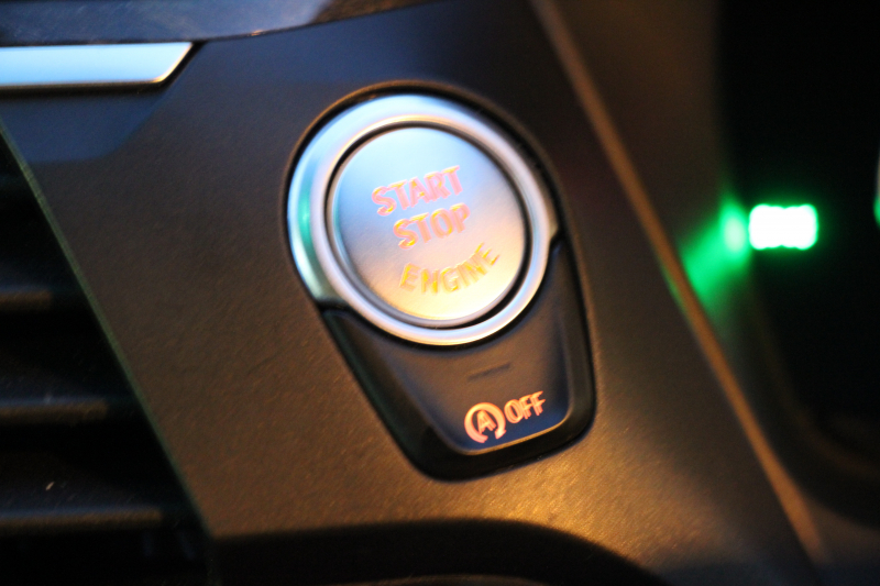 BMW X3 M40d 326馬力 3.0Lﾃﾞｨｰｾﾞﾙﾀｰﾎﾞ全席ﾋｰﾀｰ黒革 後席可倒調整 ﾊｰﾏﾝｶｰﾄﾞﾝ individual21ｲﾝﾁAW 追従ACC HUD 液晶ﾒｰﾀｰ ｽﾃｱﾘﾝｸﾞｻﾎﾟｰﾄ ﾀｯﾁ画面HDDﾅﾋﾞ360度ｶﾒﾗ LEDﾍｯﾄﾞﾗｲﾄ ｵｰﾄﾊｲﾋﾞｰﾑ 専用ﾃﾞﾌ&ﾌﾞﾚｰｷ 2年保証