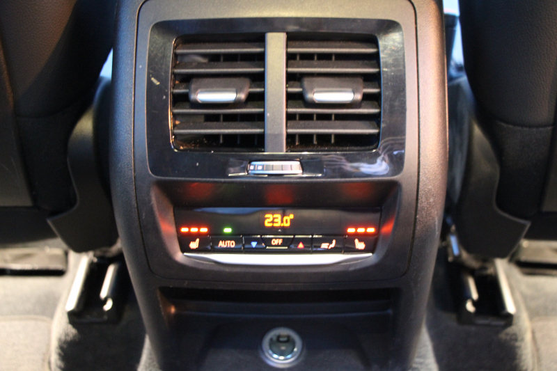 BMW X3 M40d 326馬力 3.0Lﾃﾞｨｰｾﾞﾙﾀｰﾎﾞ全席ﾋｰﾀｰ黒革 後席可倒調整 ﾊｰﾏﾝｶｰﾄﾞﾝ individual21ｲﾝﾁAW 追従ACC HUD 液晶ﾒｰﾀｰ ｽﾃｱﾘﾝｸﾞｻﾎﾟｰﾄ ﾀｯﾁ画面HDDﾅﾋﾞ360度ｶﾒﾗ LEDﾍｯﾄﾞﾗｲﾄ ｵｰﾄﾊｲﾋﾞｰﾑ 専用ﾃﾞﾌ&ﾌﾞﾚｰｷ 2年保証