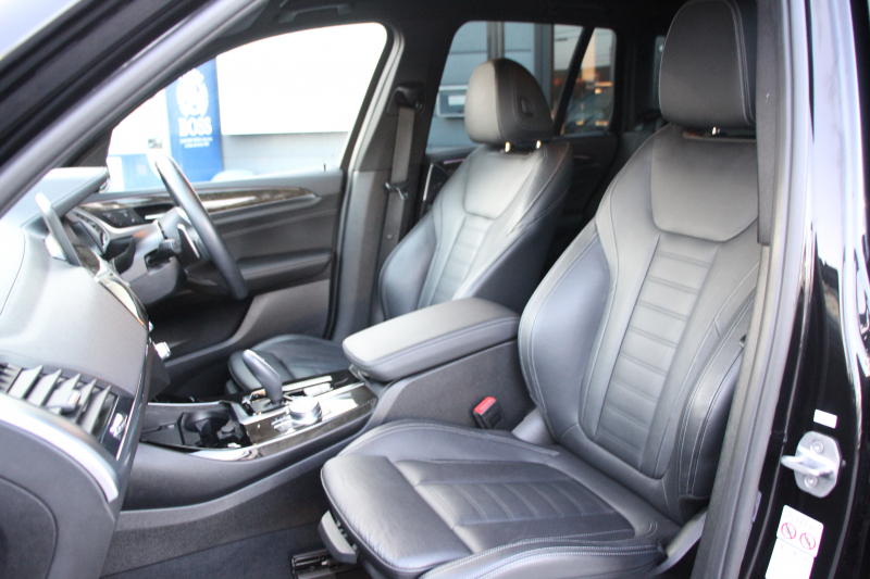 BMW X3 M40d 326馬力 3.0Lﾃﾞｨｰｾﾞﾙﾀｰﾎﾞ全席ﾋｰﾀｰ黒革 後席可倒調整 ﾊｰﾏﾝｶｰﾄﾞﾝ individual21ｲﾝﾁAW 追従ACC HUD 液晶ﾒｰﾀｰ ｽﾃｱﾘﾝｸﾞｻﾎﾟｰﾄ ﾀｯﾁ画面HDDﾅﾋﾞ360度ｶﾒﾗ LEDﾍｯﾄﾞﾗｲﾄ ｵｰﾄﾊｲﾋﾞｰﾑ 専用ﾃﾞﾌ&ﾌﾞﾚｰｷ 2年保証