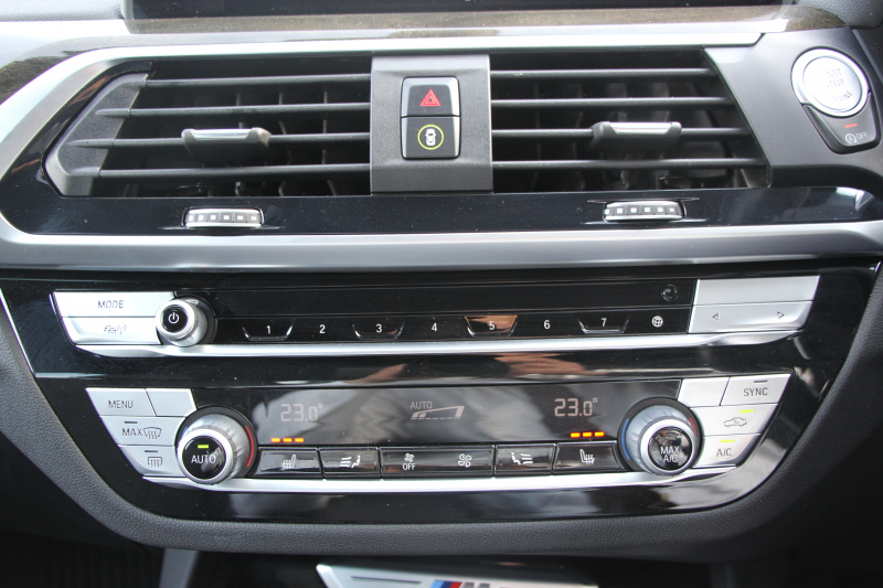 BMW X3 M40i ｾﾚｸﾄP ﾊﾟﾉﾗﾏｻﾝﾙｰﾌ 全席ﾋｰﾀｰ黒革 ﾊｰﾏﾝｶｰﾄﾞﾝ 387馬力 直6ｶﾞｿﾘﾝﾀｰﾎﾞBMWﾗｲﾌﾞｺｯｸﾋﾟｯﾄﾞｱﾀﾞﾌﾟﾃｨﾌﾞMｻｽ Mｽﾎﾟｰﾂﾌﾞﾚｰｷ ﾘｱｼｰﾄ可倒調整 360度ｶﾒﾗ ﾀｯﾁ画面HDDﾅﾋﾞTV ｱｯﾌﾟﾙｶｰﾌﾟﾚｲ LEDﾍｯﾄﾞﾗｲﾄ 電動ﾄﾗﾝｸ 2年保証