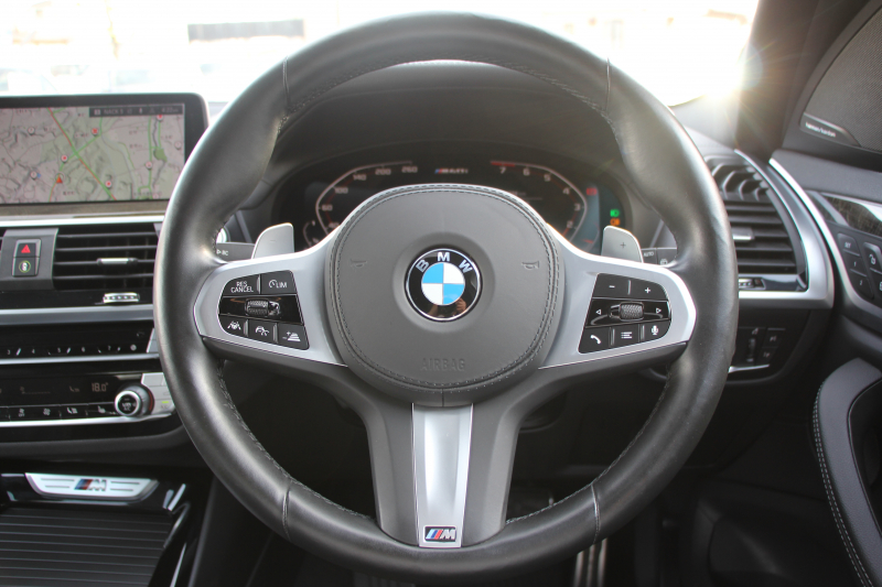 BMW X3 M40i ｾﾚｸﾄP ﾊﾟﾉﾗﾏｻﾝﾙｰﾌ 全席ﾋｰﾀｰ黒革 ﾊｰﾏﾝｶｰﾄﾞﾝ 387馬力 直6ｶﾞｿﾘﾝﾀｰﾎﾞBMWﾗｲﾌﾞｺｯｸﾋﾟｯﾄﾞｱﾀﾞﾌﾟﾃｨﾌﾞMｻｽ Mｽﾎﾟｰﾂﾌﾞﾚｰｷ ﾘｱｼｰﾄ可倒調整 360度ｶﾒﾗ ﾀｯﾁ画面HDDﾅﾋﾞTV ｱｯﾌﾟﾙｶｰﾌﾟﾚｲ LEDﾍｯﾄﾞﾗｲﾄ 電動ﾄﾗﾝｸ 2年保証