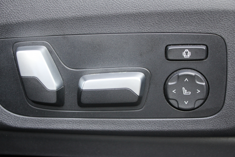 BMW X3 M40i ｾﾚｸﾄP ﾊﾟﾉﾗﾏｻﾝﾙｰﾌ 全席ﾋｰﾀｰ黒革 ﾊｰﾏﾝｶｰﾄﾞﾝ 387馬力 直6ｶﾞｿﾘﾝﾀｰﾎﾞBMWﾗｲﾌﾞｺｯｸﾋﾟｯﾄﾞｱﾀﾞﾌﾟﾃｨﾌﾞMｻｽ Mｽﾎﾟｰﾂﾌﾞﾚｰｷ ﾘｱｼｰﾄ可倒調整 360度ｶﾒﾗ ﾀｯﾁ画面HDDﾅﾋﾞTV ｱｯﾌﾟﾙｶｰﾌﾟﾚｲ LEDﾍｯﾄﾞﾗｲﾄ 電動ﾄﾗﾝｸ 2年保証