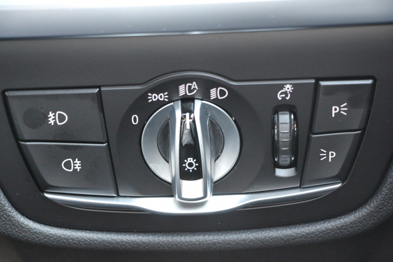 BMW X3 M40i ｾﾚｸﾄP ﾊﾟﾉﾗﾏｻﾝﾙｰﾌ 全席ﾋｰﾀｰ黒革 ﾊｰﾏﾝｶｰﾄﾞﾝ 387馬力 直6ｶﾞｿﾘﾝﾀｰﾎﾞBMWﾗｲﾌﾞｺｯｸﾋﾟｯﾄﾞｱﾀﾞﾌﾟﾃｨﾌﾞMｻｽ Mｽﾎﾟｰﾂﾌﾞﾚｰｷ ﾘｱｼｰﾄ可倒調整 360度ｶﾒﾗ ﾀｯﾁ画面HDDﾅﾋﾞTV ｱｯﾌﾟﾙｶｰﾌﾟﾚｲ LEDﾍｯﾄﾞﾗｲﾄ 電動ﾄﾗﾝｸ 2年保証