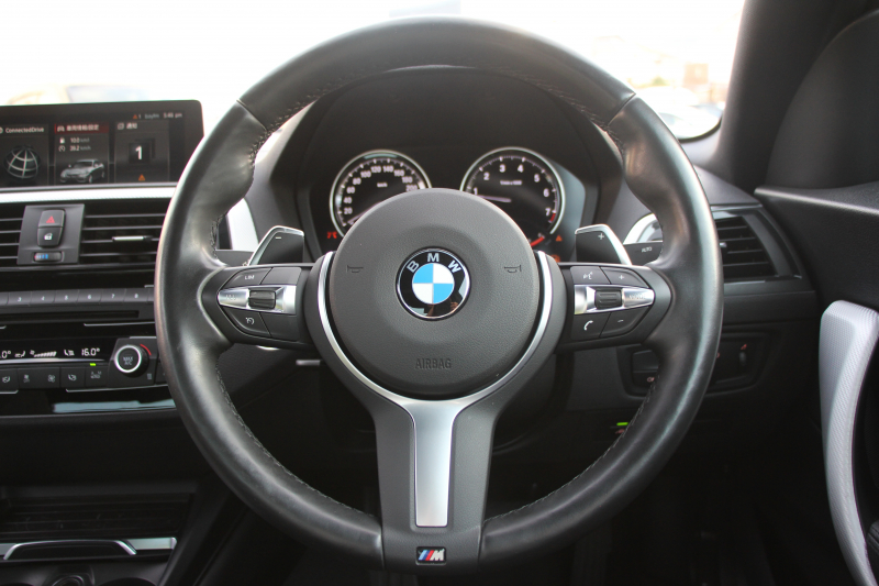 BMW 2シリーズ M240i ｸｰﾍﾟ後期 1ｵｰﾅ ﾌｪｲｽﾘﾌﾄ後 B58新ｴﾝｼﾞﾝ 340馬力 ｼｰﾄﾋｰﾀｰ LEDﾍｯﾄﾞﾗｲﾄ LEDﾃｰﾙ ｱﾀﾞﾌﾟﾃｨﾌﾞMｻｽ ﾀｯﾁ画面HDDﾅﾋﾞPｱｼｽﾄ ﾊﾟﾄﾞﾙｼﾌﾄ 8速AT 18AW ﾌﾞﾚｰｷ付ｸﾙｺﾝ 衝突軽減ﾌﾞﾚｰｷ 車線逸脱警告 歩行者警告 2年保証