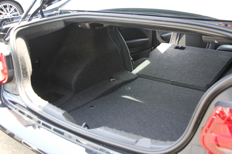 BMW 2シリーズ M240i ｸｰﾍﾟ後期 1ｵｰﾅ ﾌｪｲｽﾘﾌﾄ後 B58新ｴﾝｼﾞﾝ 340馬力 ｼｰﾄﾋｰﾀｰ LEDﾍｯﾄﾞﾗｲﾄ LEDﾃｰﾙ ｱﾀﾞﾌﾟﾃｨﾌﾞMｻｽ ﾀｯﾁ画面HDDﾅﾋﾞPｱｼｽﾄ ﾊﾟﾄﾞﾙｼﾌﾄ 8速AT 18AW ﾌﾞﾚｰｷ付ｸﾙｺﾝ 衝突軽減ﾌﾞﾚｰｷ 車線逸脱警告 歩行者警告 2年保証