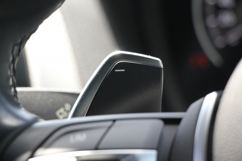 BMW 2シリーズ M240i ｸｰﾍﾟ後期 1ｵｰﾅ ﾌｪｲｽﾘﾌﾄ後 B58新ｴﾝｼﾞﾝ 340馬力 ｼｰﾄﾋｰﾀｰ LEDﾍｯﾄﾞﾗｲﾄ LEDﾃｰﾙ ｱﾀﾞﾌﾟﾃｨﾌﾞMｻｽ ﾀｯﾁ画面HDDﾅﾋﾞPｱｼｽﾄ ﾊﾟﾄﾞﾙｼﾌﾄ 8速AT 18AW ﾌﾞﾚｰｷ付ｸﾙｺﾝ 衝突軽減ﾌﾞﾚｰｷ 車線逸脱警告 歩行者警告 2年保証