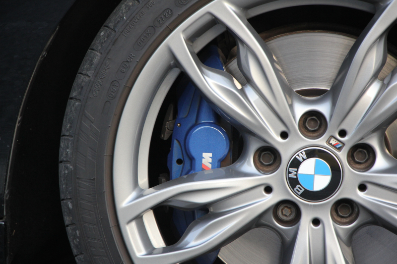 BMW 2シリーズ M240i ｸｰﾍﾟ後期 1ｵｰﾅ ﾌｪｲｽﾘﾌﾄ後 B58新ｴﾝｼﾞﾝ 340馬力 ｼｰﾄﾋｰﾀｰ LEDﾍｯﾄﾞﾗｲﾄ LEDﾃｰﾙ ｱﾀﾞﾌﾟﾃｨﾌﾞMｻｽ ﾀｯﾁ画面HDDﾅﾋﾞPｱｼｽﾄ ﾊﾟﾄﾞﾙｼﾌﾄ 8速AT 18AW ﾌﾞﾚｰｷ付ｸﾙｺﾝ 衝突軽減ﾌﾞﾚｰｷ 車線逸脱警告 歩行者警告 2年保証