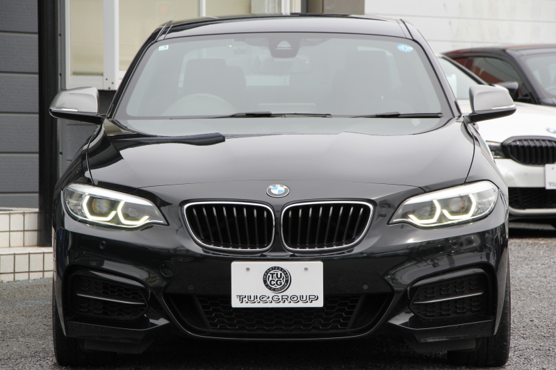 BMW 2シリーズ M240i ｸｰﾍﾟ後期 1ｵｰﾅ ﾌｪｲｽﾘﾌﾄ後 B58新ｴﾝｼﾞﾝ 340馬力 ｼｰﾄﾋｰﾀｰ LEDﾍｯﾄﾞﾗｲﾄ LEDﾃｰﾙ ｱﾀﾞﾌﾟﾃｨﾌﾞMｻｽ ﾀｯﾁ画面HDDﾅﾋﾞPｱｼｽﾄ ﾊﾟﾄﾞﾙｼﾌﾄ 8速AT 18AW ﾌﾞﾚｰｷ付ｸﾙｺﾝ 衝突軽減ﾌﾞﾚｰｷ 車線逸脱警告 歩行者警告 2年保証