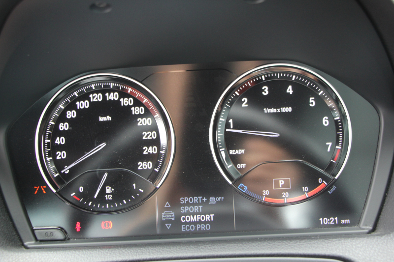 BMW 2シリーズ 220i ｸｰﾍﾟMｽﾎﾟｰﾂ 後期ﾓﾃﾞﾙ ｺｰﾗﾙﾚｯﾄﾞﾚｻﾞｰ ｼｰﾄﾋｰﾀｰ 追従ACC LEDﾍｯﾄﾞﾗｲﾄ&ﾃｰﾙ ｵﾌﾟｼｮﾝ18AW ﾀｯﾁ画面HDDﾅﾋﾞPｱｼｽﾄ ｵｰﾄｴｱｺﾝ 衝突軽減ﾌﾞﾚｰｷ 車線逸脱警告 歩行者警告 専用ｴｱﾛ Bluetooth接続 2年保証