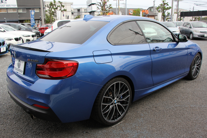 BMW 2シリーズ M240i ｸｰﾍﾟ後期 ﾌｪｲｽﾘﾌﾄ後 6速MT 直6ﾀｰﾎﾞB58ｴﾝｼﾞﾝ ﾋｰﾀｰ黒革 REMUSﾏﾌﾗｰ Mﾊﾟﾌｫｰﾏﾝｽｴｱﾛ&19AW ｱﾀﾞﾌﾟﾃｨﾌﾞMｻｽ LEDﾍｯﾄﾞﾗｲﾄ&ﾃｰﾙ ﾊｰﾏﾝｶｰﾄﾞﾝ 衝突軽減ﾌﾞﾚｰｷ 車線逸脱警告 歩行者警告 ﾀｯﾁ画面HDDﾅﾋﾞPｱｼｽﾄ 2年保証