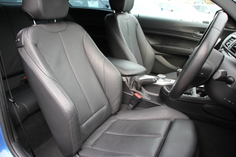 BMW 2シリーズ M240i ｸｰﾍﾟ後期 ﾌｪｲｽﾘﾌﾄ後 6速MT 直6ﾀｰﾎﾞB58ｴﾝｼﾞﾝ ﾋｰﾀｰ黒革 REMUSﾏﾌﾗｰ Mﾊﾟﾌｫｰﾏﾝｽｴｱﾛ&19AW ｱﾀﾞﾌﾟﾃｨﾌﾞMｻｽ LEDﾍｯﾄﾞﾗｲﾄ&ﾃｰﾙ ﾊｰﾏﾝｶｰﾄﾞﾝ 衝突軽減ﾌﾞﾚｰｷ 車線逸脱警告 歩行者警告 ﾀｯﾁ画面HDDﾅﾋﾞPｱｼｽﾄ 2年保証