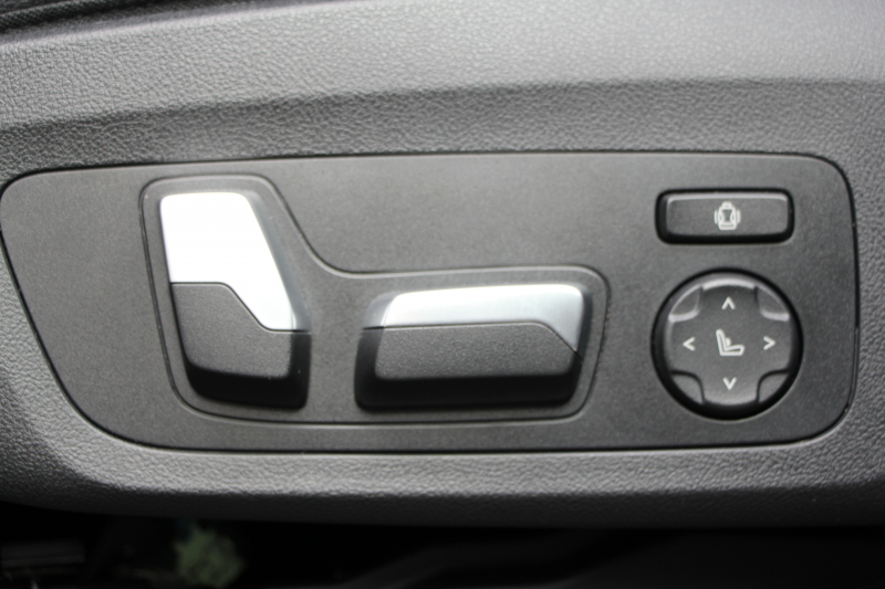 BMW X3 Xdrive20d Mｽﾎﾟｰﾂ ｻｳﾝﾄﾞP 後期 新車保証 全席ﾋｰﾀｰ黒革 ﾊｰﾏﾝｶｰﾄﾞﾝｻﾗｳﾝﾄﾞ渋滞時ﾊﾝｽﾞｵﾌ BMWﾗｲﾌﾞｺｯｸﾋﾟｯﾄ Applecarplay ﾀｯﾁ画面HDDﾅﾋﾞ追従ACC HUD 360度ｶﾒﾗ LEDﾍｯﾄﾞﾗｲﾄ ｱｺｰｽﾃｨｯｸｶﾞﾗｽ 2年保証