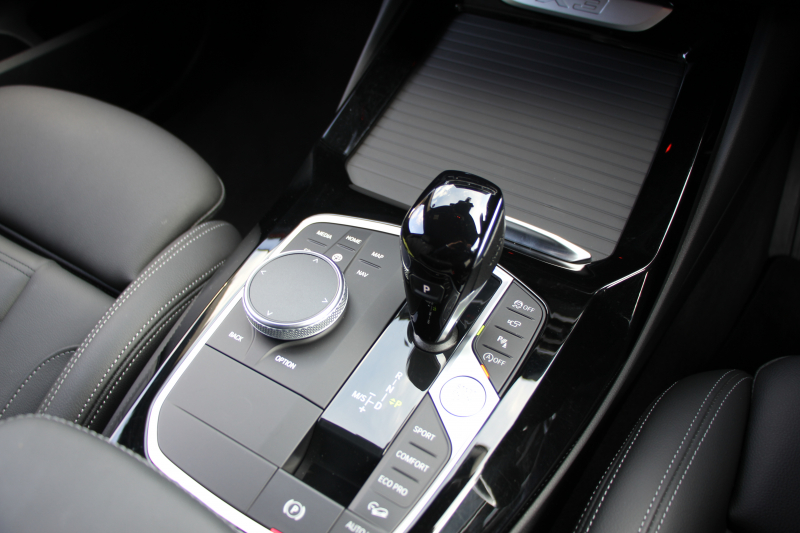 BMW X3 Xdrive20d Mｽﾎﾟｰﾂ ｻｳﾝﾄﾞP 後期 新車保証 全席ﾋｰﾀｰ黒革 ﾊｰﾏﾝｶｰﾄﾞﾝｻﾗｳﾝﾄﾞ渋滞時ﾊﾝｽﾞｵﾌ BMWﾗｲﾌﾞｺｯｸﾋﾟｯﾄ Applecarplay ﾀｯﾁ画面HDDﾅﾋﾞ追従ACC HUD 360度ｶﾒﾗ LEDﾍｯﾄﾞﾗｲﾄ ｱｺｰｽﾃｨｯｸｶﾞﾗｽ 2年保証