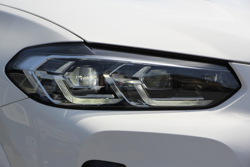 BMW X3 Xdrive20d Mｽﾎﾟｰﾂ ｻｳﾝﾄﾞP 後期 新車保証 全席ﾋｰﾀｰ黒革 ﾊｰﾏﾝｶｰﾄﾞﾝｻﾗｳﾝﾄﾞ渋滞時ﾊﾝｽﾞｵﾌ BMWﾗｲﾌﾞｺｯｸﾋﾟｯﾄ Applecarplay ﾀｯﾁ画面HDDﾅﾋﾞ追従ACC HUD 360度ｶﾒﾗ LEDﾍｯﾄﾞﾗｲﾄ ｱｺｰｽﾃｨｯｸｶﾞﾗｽ 2年保証