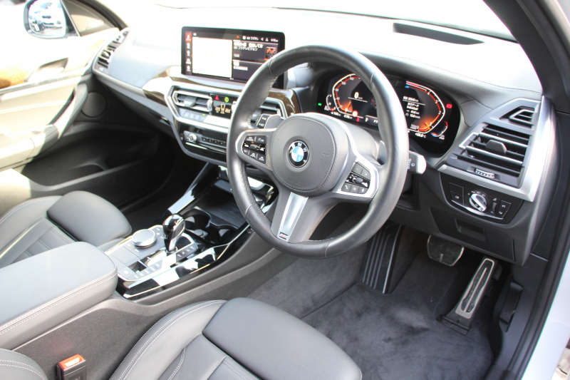 BMW X3 Xdrive20d Mｽﾎﾟｰﾂ ｻｳﾝﾄﾞP 後期 新車保証 全席ﾋｰﾀｰ黒革 ﾊｰﾏﾝｶｰﾄﾞﾝｻﾗｳﾝﾄﾞ渋滞時ﾊﾝｽﾞｵﾌ BMWﾗｲﾌﾞｺｯｸﾋﾟｯﾄ Applecarplay ﾀｯﾁ画面HDDﾅﾋﾞ追従ACC HUD 360度ｶﾒﾗ LEDﾍｯﾄﾞﾗｲﾄ ｱｺｰｽﾃｨｯｸｶﾞﾗｽ 2年保証
