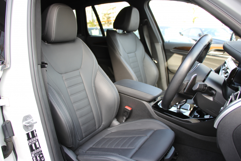 BMW X3 Xdrive20d Mｽﾎﾟｰﾂ ｻｳﾝﾄﾞP 後期 新車保証 全席ﾋｰﾀｰ黒革 ﾊｰﾏﾝｶｰﾄﾞﾝｻﾗｳﾝﾄﾞ渋滞時ﾊﾝｽﾞｵﾌ BMWﾗｲﾌﾞｺｯｸﾋﾟｯﾄ Applecarplay ﾀｯﾁ画面HDDﾅﾋﾞ追従ACC HUD 360度ｶﾒﾗ LEDﾍｯﾄﾞﾗｲﾄ ｱｺｰｽﾃｨｯｸｶﾞﾗｽ 2年保証