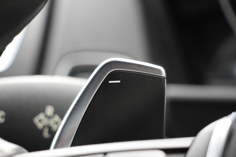 BMW 2シリーズ M240i ｸｰﾍﾟ変更後新ｴﾝｼﾞﾝ B58直6ﾀｰﾎﾞ340馬力 ﾋｰﾀｰ赤革 ｱﾀﾞﾌﾟﾃｨﾌﾞMｻｽ Mspﾌﾞﾚｰｷ MPerformanceｴｱﾛ(ﾌﾛﾝﾄ/ｻｲﾄﾞ/ﾘｱ) 18AW HDDﾅﾋﾞBluetooth接続 Bｶﾒﾗ ﾌﾞﾚｰｷ付ｸﾙｺﾝ 衝突軽減ﾌﾞﾚｰｷ ｽﾏｰﾄｷｰ ﾊﾟﾄﾞﾙｼﾌﾄ 2年保証