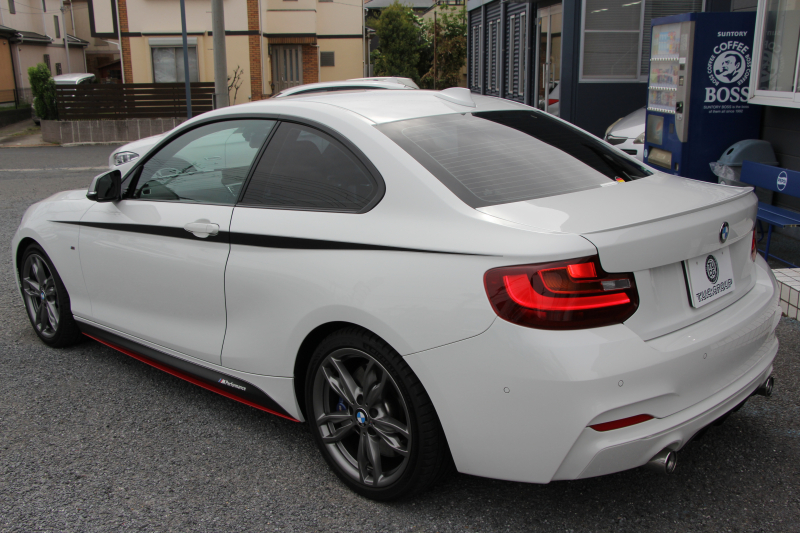 BMW 2シリーズ M240i ｸｰﾍﾟ変更後新ｴﾝｼﾞﾝ B58直6ﾀｰﾎﾞ340馬力 ﾋｰﾀｰ赤革 ｱﾀﾞﾌﾟﾃｨﾌﾞMｻｽ Mspﾌﾞﾚｰｷ MPerformanceｴｱﾛ(ﾌﾛﾝﾄ/ｻｲﾄﾞ/ﾘｱ) 18AW HDDﾅﾋﾞBluetooth接続 Bｶﾒﾗ ﾌﾞﾚｰｷ付ｸﾙｺﾝ 衝突軽減ﾌﾞﾚｰｷ ｽﾏｰﾄｷｰ ﾊﾟﾄﾞﾙｼﾌﾄ 2年保証