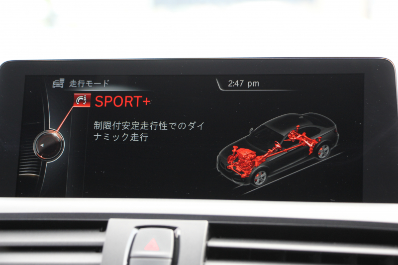 BMW 2シリーズ M235i ｸｰﾍﾟ直6ﾀｰﾎﾞ326馬力 ｱﾀﾞﾌﾟﾃｨﾌﾞMｻｽ 専用ﾌﾞﾚｰｷ Bｶﾒﾗ&ﾘｱ障害物ｿﾅｰ 衝突軽減ﾌﾞﾚｰｷ 車線逸脱警告 歩行者警告 ﾌﾞﾚｰｷ付ｸﾙｺﾝ 左右独立ｵｰﾄｴｱｺﾝ HDDﾅﾋﾞBluetooth接続 18AW ﾊﾟﾄﾞﾙｼﾌﾄ 2年保証