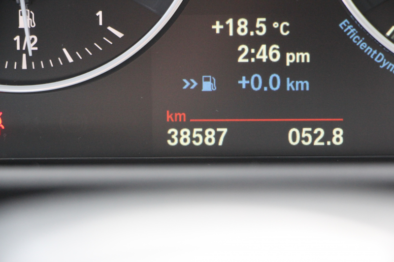 BMW 2シリーズ M235i ｸｰﾍﾟ直6ﾀｰﾎﾞ326馬力 ｱﾀﾞﾌﾟﾃｨﾌﾞMｻｽ 専用ﾌﾞﾚｰｷ Bｶﾒﾗ&ﾘｱ障害物ｿﾅｰ 衝突軽減ﾌﾞﾚｰｷ 車線逸脱警告 歩行者警告 ﾌﾞﾚｰｷ付ｸﾙｺﾝ 左右独立ｵｰﾄｴｱｺﾝ HDDﾅﾋﾞBluetooth接続 18AW ﾊﾟﾄﾞﾙｼﾌﾄ 2年保証