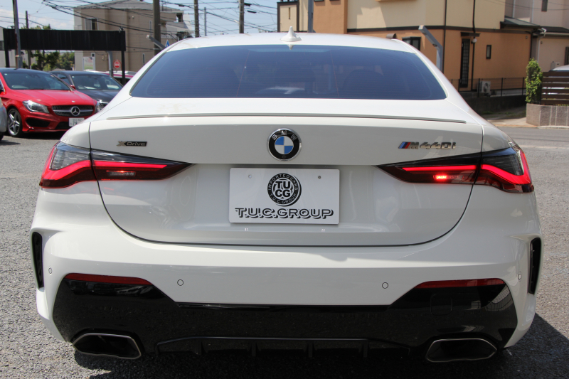 BMW 4シリーズ M440i Xdrive ｸｰﾍﾟｲﾉﾍﾞｰｼｮﾝP 4WD 1ｵ-ﾅ ﾋｰﾀｰ黒革  ﾊｰﾏﾝｶｰﾄﾞﾝ ﾚｰｻﾞｰﾗｲﾄ individual19AW ﾚｯﾄﾞｷｬﾘﾊﾟｰ 387馬力 直6ﾀｰﾎﾞ追従ACC HUD 360度ｶﾒﾗ 電動ﾄﾗﾝｸ BMWﾗｲﾌﾞｺｯｸﾋﾟｯﾄ ﾀｯﾁ画面HDDﾅﾋﾞTV ｱｯﾌﾟﾙｶｰﾌﾟﾚｲ 2年保証