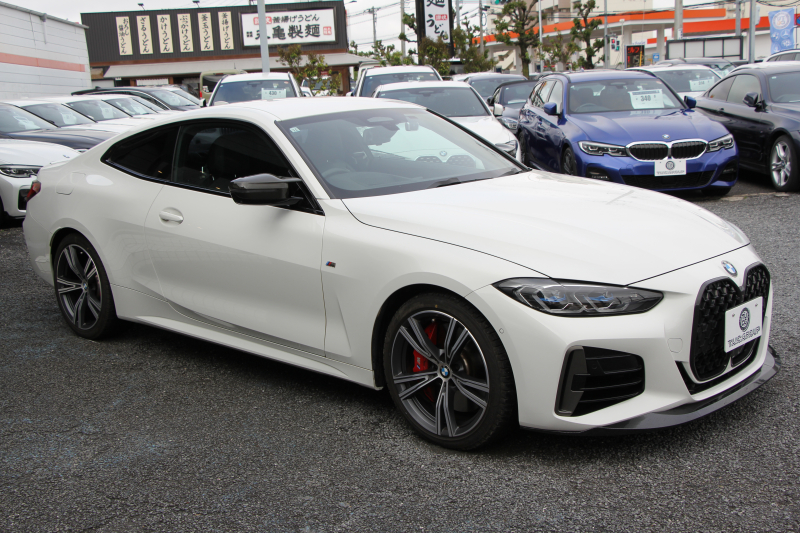 BMW 4シリーズ M440i Xdrive ｸｰﾍﾟｲﾉﾍﾞｰｼｮﾝP 4WD 1ｵ-ﾅ ﾋｰﾀｰ黒革  ﾊｰﾏﾝｶｰﾄﾞﾝ ﾚｰｻﾞｰﾗｲﾄ individual19AW ﾚｯﾄﾞｷｬﾘﾊﾟｰ 387馬力 直6ﾀｰﾎﾞ追従ACC HUD 360度ｶﾒﾗ 電動ﾄﾗﾝｸ BMWﾗｲﾌﾞｺｯｸﾋﾟｯﾄ ﾀｯﾁ画面HDDﾅﾋﾞTV ｱｯﾌﾟﾙｶｰﾌﾟﾚｲ 2年保証