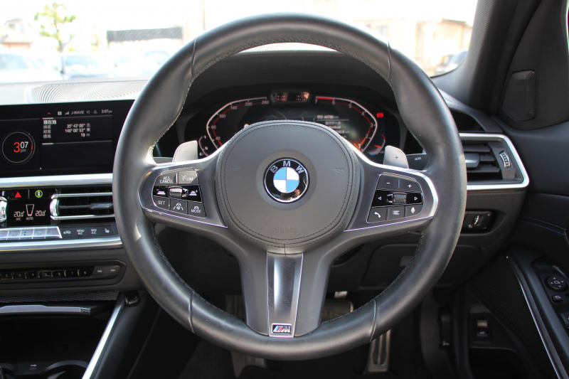 BMW 3シリーズ 330i Mｽﾎﾟｰﾂ ｺﾝﾌｫｰﾄP ☆GW期間中限定掲載☆高出力 258馬力 追従ACC 渋滞時ﾊﾝｽﾞｵﾌ 360度ｶﾒﾗ Pｱｼｽﾄﾌﾟﾗｽ LEDﾍｯﾄﾞﾗｲﾄ ｵｰﾄﾊｲﾋﾞｰﾑ Mｽﾎﾟｰﾂﾌﾞﾚｰｷ ｼｰﾄﾋｰﾀｰ ﾀｯﾁ画面HDDﾅﾋﾞｱｯﾌﾟﾙｶｰﾌﾟﾚｲ 電動ﾄﾗﾝｸ ﾜｲﾔﾚｽ充電 2年保証