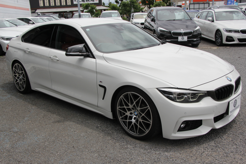 BMW 4シリーズ 420i ｸﾞﾗﾝｸｰﾍﾟMｽﾎﾟｰﾂ 後期 ﾋｰﾀｰ赤革 追従ACC 液晶ﾒｰﾀｰ LEDﾍｯﾄﾞﾗｲﾄ&ﾃｰﾙ ｺﾝﾍﾟﾃｨｼｮﾝﾙｯｸ19AW ﾀｯﾁ画面HDDﾅﾋﾞTV  衝突軽減ﾌﾞﾚｰｷ 車線逸脱警告 歩行者警告 電動ﾘｱｹﾞｰﾄ H&Rﾀﾞｳﾝｻｽ 2年保証