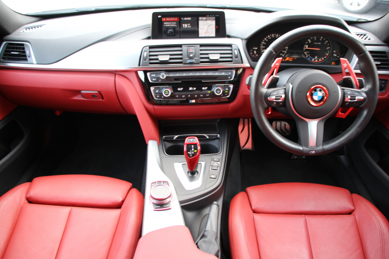 BMW 4シリーズ 420i ｸﾞﾗﾝｸｰﾍﾟMｽﾎﾟｰﾂ 後期 ﾋｰﾀｰ赤革 追従ACC 液晶ﾒｰﾀｰ LEDﾍｯﾄﾞﾗｲﾄ&ﾃｰﾙ ｺﾝﾍﾟﾃｨｼｮﾝﾙｯｸ19AW ﾀｯﾁ画面HDDﾅﾋﾞTV  衝突軽減ﾌﾞﾚｰｷ 車線逸脱警告 歩行者警告 電動ﾘｱｹﾞｰﾄ H&Rﾀﾞｳﾝｻｽ 2年保証