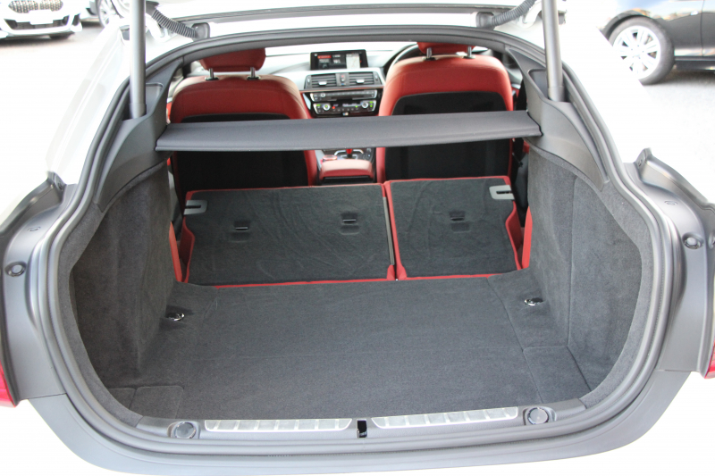 BMW 4シリーズ 420i ｸﾞﾗﾝｸｰﾍﾟMｽﾎﾟｰﾂ 後期 ﾋｰﾀｰ赤革 追従ACC 液晶ﾒｰﾀｰ LEDﾍｯﾄﾞﾗｲﾄ&ﾃｰﾙ ｺﾝﾍﾟﾃｨｼｮﾝﾙｯｸ19AW ﾀｯﾁ画面HDDﾅﾋﾞTV  衝突軽減ﾌﾞﾚｰｷ 車線逸脱警告 歩行者警告 電動ﾘｱｹﾞｰﾄ H&Rﾀﾞｳﾝｻｽ 2年保証