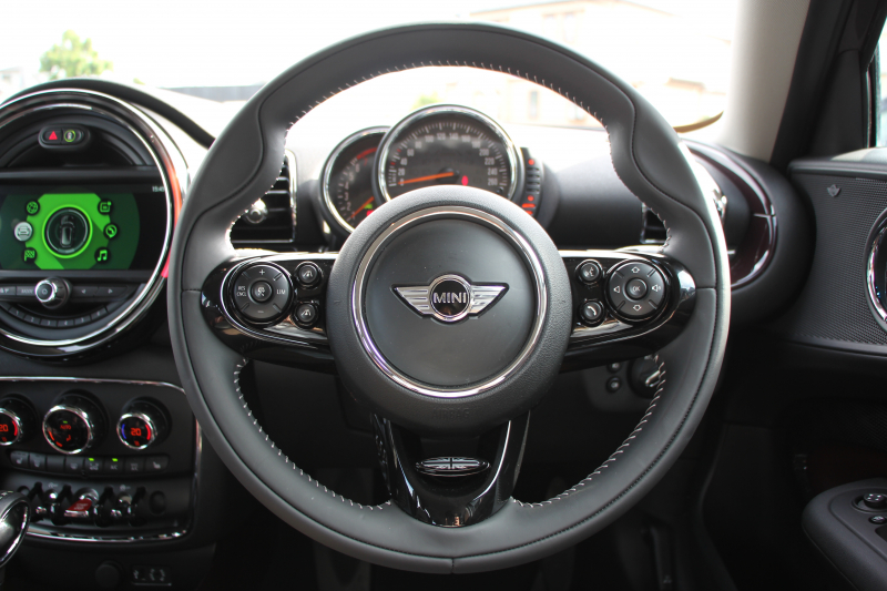 MINI(ミニ) ミニ MINI ｸｰﾊﾟｰS ｸﾗﾌﾞﾏﾝ MINI Yoursﾊﾟｯｹｰｼﾞ ﾋﾟｭｱﾊﾞｰｶﾞﾝﾃﾞｨｰﾚｻﾞｰ ｼｰﾄﾋｰﾀｰ 電動ｼｰﾄ 追従ACC 衝突軽減ﾌﾞﾚｰｷ Yoursﾏｽﾀｰﾋﾟｰｽ18AW YoursｽﾃｱﾘﾝｸﾞLEDﾍｯﾄﾞﾗｲﾄ 高出力192馬力 8速AT ﾀｯﾁ画面HDDﾅﾋﾞ2年保証
