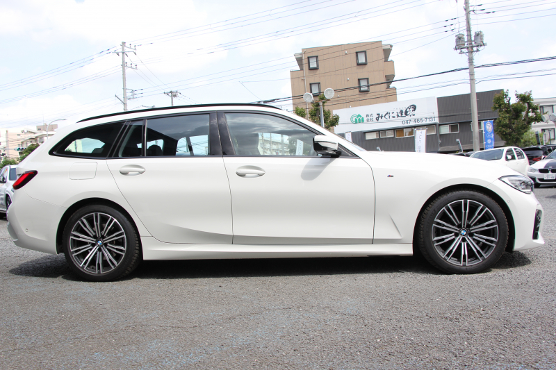 BMW 3シリーズ 320d Xdrive ﾂｰﾘﾝｸﾞMｽﾎﾟｰﾂ ｲﾉﾍﾞｰｼｮﾝP 4WD ﾚｰｻﾞｰﾗｲﾄ HUD ｼﾞｪｽﾁｬｰC Pｱｼｽﾄﾌﾟﾗｽ 360度ｶﾒﾗ ｼｰﾄﾋｰﾀｰ BMWﾗｲﾌﾞｺｯｸﾋﾟｯﾄﾞﾀｯﾁ画面HDDﾅﾋﾞApplecarplay ﾜｲﾔﾚｽ充電 LEDﾍｯﾄﾞﾗｲﾄ ｵｰﾄﾊｲﾋﾞｰﾑ 追従ACC 電動ﾄﾗﾝｸ ﾊｰﾌﾚｻﾞｰ 2年保証