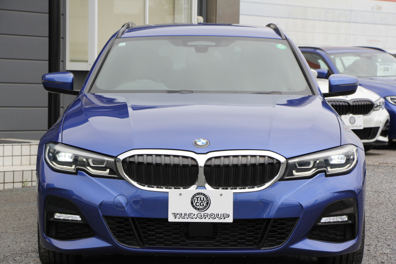 BMW 3シリーズ 320d Xdrive ﾂｰﾘﾝｸﾞMｽﾎﾟｰﾂ ｺﾝﾌｫｰﾄP 追従ACC 渋滞ﾊﾝｽﾞｵﾌ ｼｰﾄﾋｰﾀｰ LEDﾍｯﾄﾞﾗｲﾄ ｵｰﾄﾊｲﾋﾞｰﾑ ｱｯﾌﾟﾙｶｰﾌﾟﾚｲ ﾌﾙｾｸﾞTV ﾀｯﾁ画面HDDﾅﾋﾞPｱｼｽﾄ 専用ｴｱﾛ ﾊﾟﾄﾞﾙｼﾌﾄ 電動ﾄﾗﾝｸ ﾊｰﾌﾚｻﾞｰ 2年保証