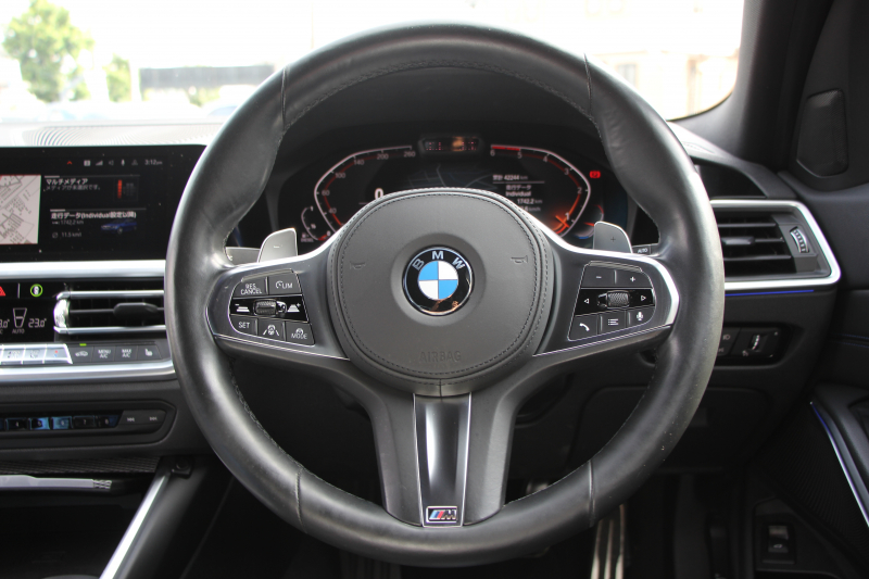 BMW 3シリーズ 320d Xdrive ﾂｰﾘﾝｸﾞMｽﾎﾟｰﾂ ｺﾝﾌｫｰﾄP 追従ACC 渋滞ﾊﾝｽﾞｵﾌ ｼｰﾄﾋｰﾀｰ LEDﾍｯﾄﾞﾗｲﾄ ｵｰﾄﾊｲﾋﾞｰﾑ ｱｯﾌﾟﾙｶｰﾌﾟﾚｲ ﾌﾙｾｸﾞTV ﾀｯﾁ画面HDDﾅﾋﾞPｱｼｽﾄ 専用ｴｱﾛ ﾊﾟﾄﾞﾙｼﾌﾄ 電動ﾄﾗﾝｸ ﾊｰﾌﾚｻﾞｰ 2年保証