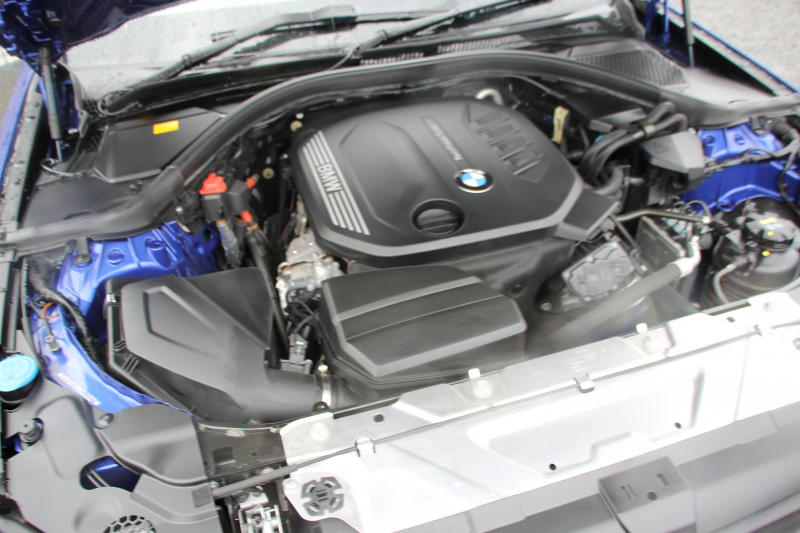 BMW 3シリーズ 320d Xdrive Mｽﾎﾟｰﾂ ﾃﾞﾋﾞｭｰP ｺﾝﾌｫｰﾄP 4WD ﾋｰﾀｰ黒革 専用ﾌﾞﾙｰｽﾃｯﾁ 19AW LEDﾍｯﾄﾞﾗｲﾄ 追従ACC ｽﾃｱﾘﾝｸﾞｻﾎﾟｰﾄ ｱｯﾌﾟﾙｶｰﾌﾟﾚｲ ﾀｯﾁ画面HDDﾅﾋﾞBMWﾗｲﾌﾞｺｯｸﾋﾟｯﾄﾞ電動ﾘｱｹﾞｰﾄ Hi-fiｽﾋﾟｰｶｰ ｱﾝﾋﾞｴﾝﾝﾄﾗｲﾄ 2年保証