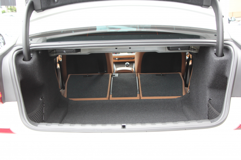 BMW 3シリーズ 320i Mｽﾎﾟｰﾂ ﾊｲﾗｲﾝ ｺﾝﾌｫｰﾄP ｺﾆｬｯｸﾚｻﾞｰ ｼｰﾄﾋｰﾀｰ 追従ACC 渋滞ﾊﾝｽﾞｵﾌ 電動ﾄﾗﾝｸ Hi-fiｽﾋﾟｰｶｰ ｽﾃｱﾘﾝｸﾞｻﾎﾟｰﾄ ﾀｯﾁ画面HDDﾅﾋﾞｱｯﾌﾟﾙｶｰﾌﾟﾚｲ LEDﾍｯﾄﾞﾗｲﾄ ｵｰﾄﾊｲﾋﾞｰﾑ 専用ｴｱﾛ ﾜｲﾔﾚｽ充電 ｱｸﾃｨﾌﾞPDC緊急ﾌﾞﾚｰｷ 2年保証