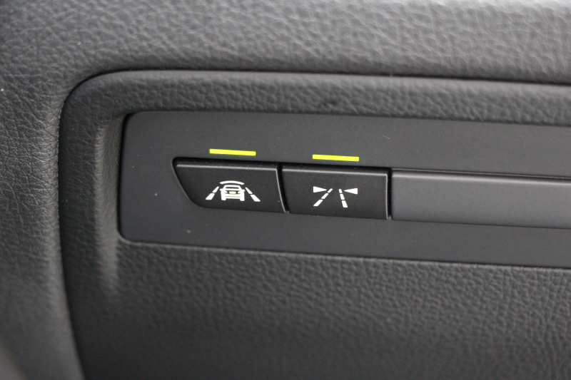 BMW 4シリーズ 420i ｸｰﾍﾟMｽﾎﾟｰﾂ LEDﾍｯﾄﾞﾗｲﾄ 追従ACC 衝突軽減ﾌﾞﾚｰｷ 車線逸脱警告 歩行者警告 専用ｴｱﾛ ﾌﾞﾗｯｸｷﾄﾞﾆｰｸﾞﾘﾙ ﾀｯﾁﾊﾟｯﾄﾞ対応HDDﾅﾋﾞｹﾞｰｼｮﾝBluetooth接続 ｽﾏｰﾄｷｰ ﾊﾟﾄﾞﾙｼﾌﾄ ﾐﾗｰETC2.0 直噴ﾀｰﾎﾞ8速AT 2年保証