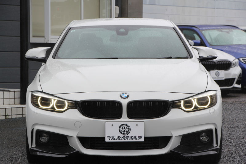 BMW 4シリーズ 420i ｸｰﾍﾟMｽﾎﾟｰﾂ LEDﾍｯﾄﾞﾗｲﾄ 追従ACC 衝突軽減ﾌﾞﾚｰｷ 車線逸脱警告 歩行者警告 専用ｴｱﾛ ﾌﾞﾗｯｸｷﾄﾞﾆｰｸﾞﾘﾙ ﾀｯﾁﾊﾟｯﾄﾞ対応HDDﾅﾋﾞｹﾞｰｼｮﾝBluetooth接続 ｽﾏｰﾄｷｰ ﾊﾟﾄﾞﾙｼﾌﾄ ﾐﾗｰETC2.0 直噴ﾀｰﾎﾞ8速AT 2年保証