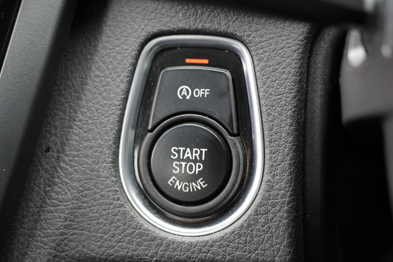 BMW 4シリーズ 420i ｸｰﾍﾟMｽﾎﾟｰﾂ LEDﾍｯﾄﾞﾗｲﾄ 追従ACC 衝突軽減ﾌﾞﾚｰｷ 車線逸脱警告 歩行者警告 専用ｴｱﾛ ﾌﾞﾗｯｸｷﾄﾞﾆｰｸﾞﾘﾙ ﾀｯﾁﾊﾟｯﾄﾞ対応HDDﾅﾋﾞｹﾞｰｼｮﾝBluetooth接続 ｽﾏｰﾄｷｰ ﾊﾟﾄﾞﾙｼﾌﾄ ﾐﾗｰETC2.0 直噴ﾀｰﾎﾞ8速AT 2年保証