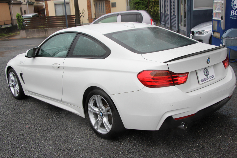 BMW 4シリーズ 420i ｸｰﾍﾟMｽﾎﾟｰﾂ LEDﾍｯﾄﾞﾗｲﾄ 追従ACC 衝突軽減ﾌﾞﾚｰｷ 車線逸脱警告 歩行者警告 専用ｴｱﾛ ﾌﾞﾗｯｸｷﾄﾞﾆｰｸﾞﾘﾙ ﾀｯﾁﾊﾟｯﾄﾞ対応HDDﾅﾋﾞｹﾞｰｼｮﾝBluetooth接続 ｽﾏｰﾄｷｰ ﾊﾟﾄﾞﾙｼﾌﾄ ﾐﾗｰETC2.0 直噴ﾀｰﾎﾞ8速AT 2年保証