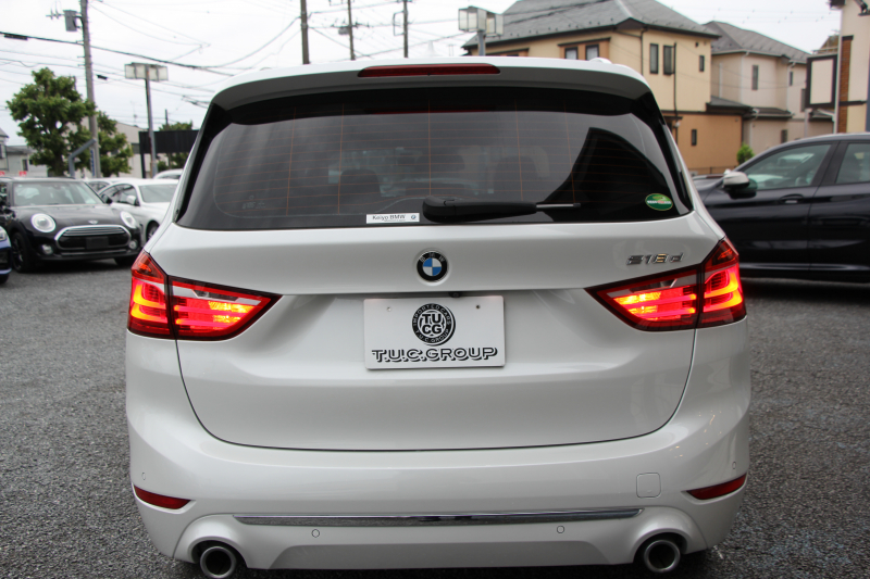 BMW 2シリーズ 218d ｸﾞﾗﾝﾂｱﾗｰ ﾗｸﾞｼﾞｭｱﾘｰ 最終ﾓﾃﾞﾙ 型式変更後3DA-6W20 3列7人乗り ADｱｸﾃｨﾌﾞｾｰﾌﾃｨ&ｺﾝﾌｫｰﾄP 追従ACC HUD ﾋｰﾀｰ黒革 電動ﾄﾗﾝｸ LEDﾍｯﾄﾞﾗｲﾄ ﾒﾓﾘｰ付電動ｼｰﾄ ﾀｯﾁ画面HDDﾅﾋﾞﾊﾟｰｷﾝｸﾞｱｼｽﾄ 2年保証