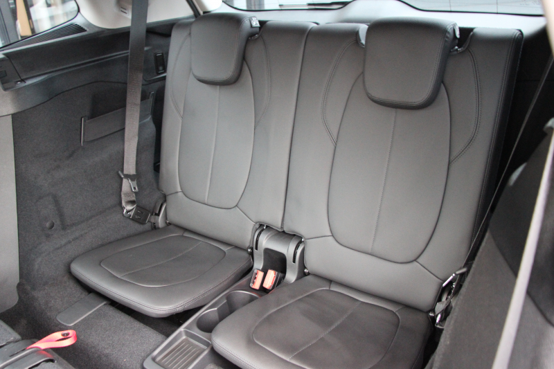 BMW 2シリーズ 218d ｸﾞﾗﾝﾂｱﾗｰ ﾗｸﾞｼﾞｭｱﾘｰ 最終ﾓﾃﾞﾙ 型式変更後3DA-6W20 3列7人乗り ADｱｸﾃｨﾌﾞｾｰﾌﾃｨ&ｺﾝﾌｫｰﾄP 追従ACC HUD ﾋｰﾀｰ黒革 電動ﾄﾗﾝｸ LEDﾍｯﾄﾞﾗｲﾄ ﾒﾓﾘｰ付電動ｼｰﾄ ﾀｯﾁ画面HDDﾅﾋﾞﾊﾟｰｷﾝｸﾞｱｼｽﾄ 2年保証