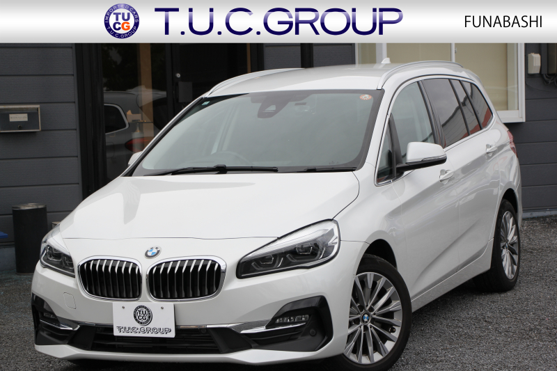 BMW 2シリーズ 218d ｸﾞﾗﾝﾂｱﾗｰ ﾗｸﾞｼﾞｭｱﾘｰ 最終ﾓﾃﾞﾙ 型式変更後3DA-6W20 3列7人乗り ADｱｸﾃｨﾌﾞｾｰﾌﾃｨ&ｺﾝﾌｫｰﾄP 追従ACC HUD ﾋｰﾀｰ黒革 電動ﾄﾗﾝｸ LEDﾍｯﾄﾞﾗｲﾄ ﾒﾓﾘｰ付電動ｼｰﾄ ﾀｯﾁ画面HDDﾅﾋﾞﾊﾟｰｷﾝｸﾞｱｼｽﾄ 2年保証