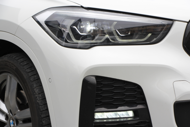 BMW X1 Xdrive18d Mｽﾎﾟｰﾂ 後期 ﾌｪｲｽﾘﾌﾄ後 追従ACC LEDﾍｯﾄﾞﾗｲﾄ&ﾃｰﾙ ﾀｯﾁﾊﾟﾈﾙ対応HDDﾅﾋﾞ新ﾒｰﾀｰ Bluetooth接続 Pｱｼｽﾄ 電動ﾄﾗﾝｸ 衝突軽減ﾌﾞﾚｰｷ 車線逸脱警告 歩行者警告 専用ｴｱﾛ 2年保証
