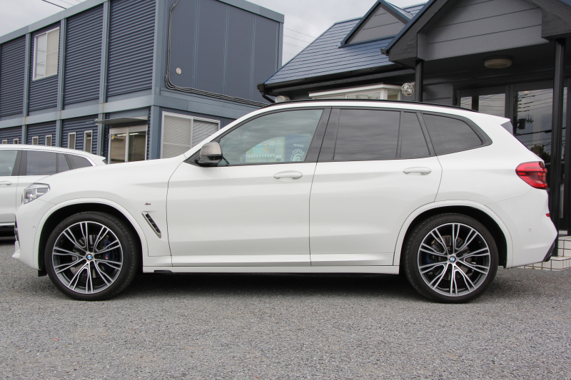 BMW X3 M40d ｾﾚｸﾄP 326馬力 3.0Lﾃﾞｨｰｾﾞﾙﾀｰﾎﾞﾊﾟﾉﾗﾏｻﾝﾙｰﾌ 全席ﾋｰﾀｰ黒革 ﾘｱｼｰﾄ可倒調整 ﾊｰﾏﾝｶｰﾄﾞﾝｻｳﾝﾄﾞindividual21AW 追従ACC HUD 液晶ﾒｰﾀｰ ｽﾃｱﾘﾝｸﾞｻﾎﾟｰﾄ ﾀｯﾁ画面HDDﾅﾋﾞ360度ｶﾒﾗ LEDﾍｯﾄﾞﾗｲﾄ ｵｰﾄﾊｲﾋﾞｰﾑ 専用ﾃﾞﾌ&ﾌﾞﾚｰｷ 2年保証