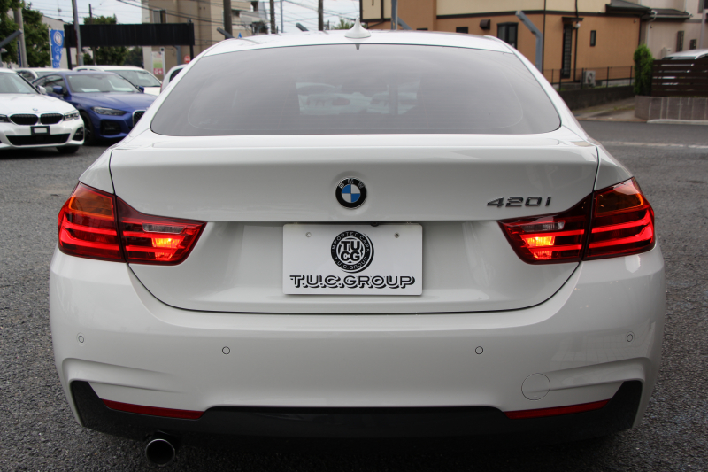 BMW 4シリーズ 420i ｸﾞﾗﾝｸｰﾍﾟｲﾝｽﾀｲﾙ 200台限定車 ﾋｰﾀｰ茶革 追従ACC LEDﾍｯﾄﾞﾗｲﾄ&ﾌｫｸﾞHUD ﾚｰﾝﾁｪﾝｼﾞ警告 ｻﾃﾝｳｲﾝﾄﾞｰﾓｰﾙ 衝突軽減ﾌﾞﾚｰｷ 車線逸脱警告 歩行者警告 ﾌﾙｾｸﾞTV ﾀｯﾁﾊﾟｯﾄﾞ対応HDDﾅﾋﾞ電動ﾄﾗﾝｸ 2年保証