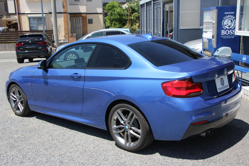 BMW 2シリーズ 220i ｸｰﾍﾟMｽﾎﾟｰﾂ 後期ﾓﾃﾞﾙ ﾌｪｲｽﾘﾌﾄ後 追従ACC LEDﾍｯﾄﾞﾗｲﾄ&ﾃｰﾙ ｵﾌﾟｼｮﾝ18AW ｼｰﾄﾋｰﾀｰ ﾀｯﾁ画面HDDﾅﾋﾞPｱｼｽﾄ Bｶﾒﾗ 左右独立ｵｰﾄｴｱｺﾝ 衝突軽減ﾌﾞﾚｰｷ 車線逸脱警告 歩行者警告 専用ｴｱﾛ Bluetooth接続 2年保証