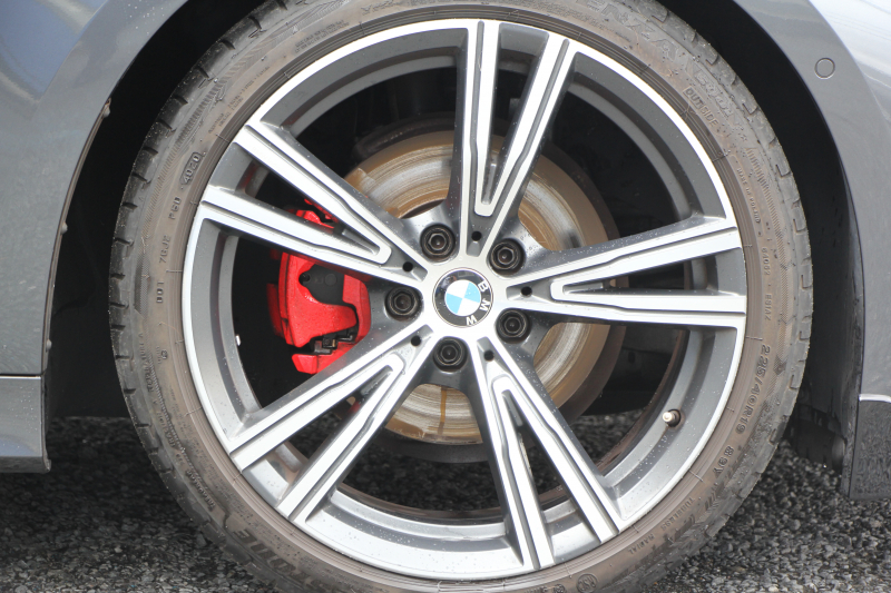 BMW 3シリーズ 320i Mｽﾎﾟｰﾂ ﾊｲﾗｲﾝ ｺﾝﾌｫｰﾄP ﾋｰﾀｰ黒革 HUD 追従ACC 渋滞ﾊﾝｽﾞｵﾌ individual19AW 電動ﾄﾗﾝｸ Hi-fiｽﾋﾟｰｶｰ ﾀｯﾁ画面HDDﾅﾋﾞｱｯﾌﾟﾙｶｰﾌﾟﾚｲ LEDﾍｯﾄﾞﾗｲﾄ ｵｰﾄﾊｲﾋﾞｰﾑ Pｱｼｽﾄ 専用ｴｱﾛ ﾜｲﾔﾚｽ充電 BMWﾗｲﾌﾞｺｯｸﾋﾟｯﾄﾞ2年保証