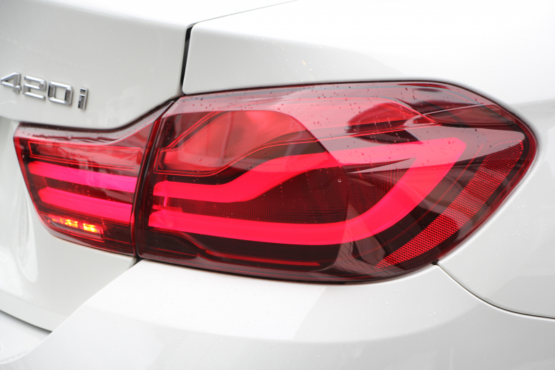 BMW 4シリーズ 420i ｸｰﾍﾟMｽﾎﾟｰﾂ 最終ﾓﾃﾞﾙ 専用LEDｽﾓｰｸﾃｰﾙ&ｴｱﾛﾘｱﾃﾞｨﾌｭｰｻﾞｰ NEWﾙｰﾑﾐﾗｰ 追従ACC ﾚｰﾝﾁｪﾝｼﾞ警告 LEDﾍｯﾄﾞﾗｲﾄ&ﾃｰﾙ ﾋｰﾀｰ黒革 ﾀｯﾁ画面HDDﾅﾋﾞTV 液晶ﾒｰﾀｰ 衝突軽減ﾌﾞﾚｰｷ 車線逸脱警告 歩行者警告 Bｶﾒﾗ Bluetooth接続 2年保証